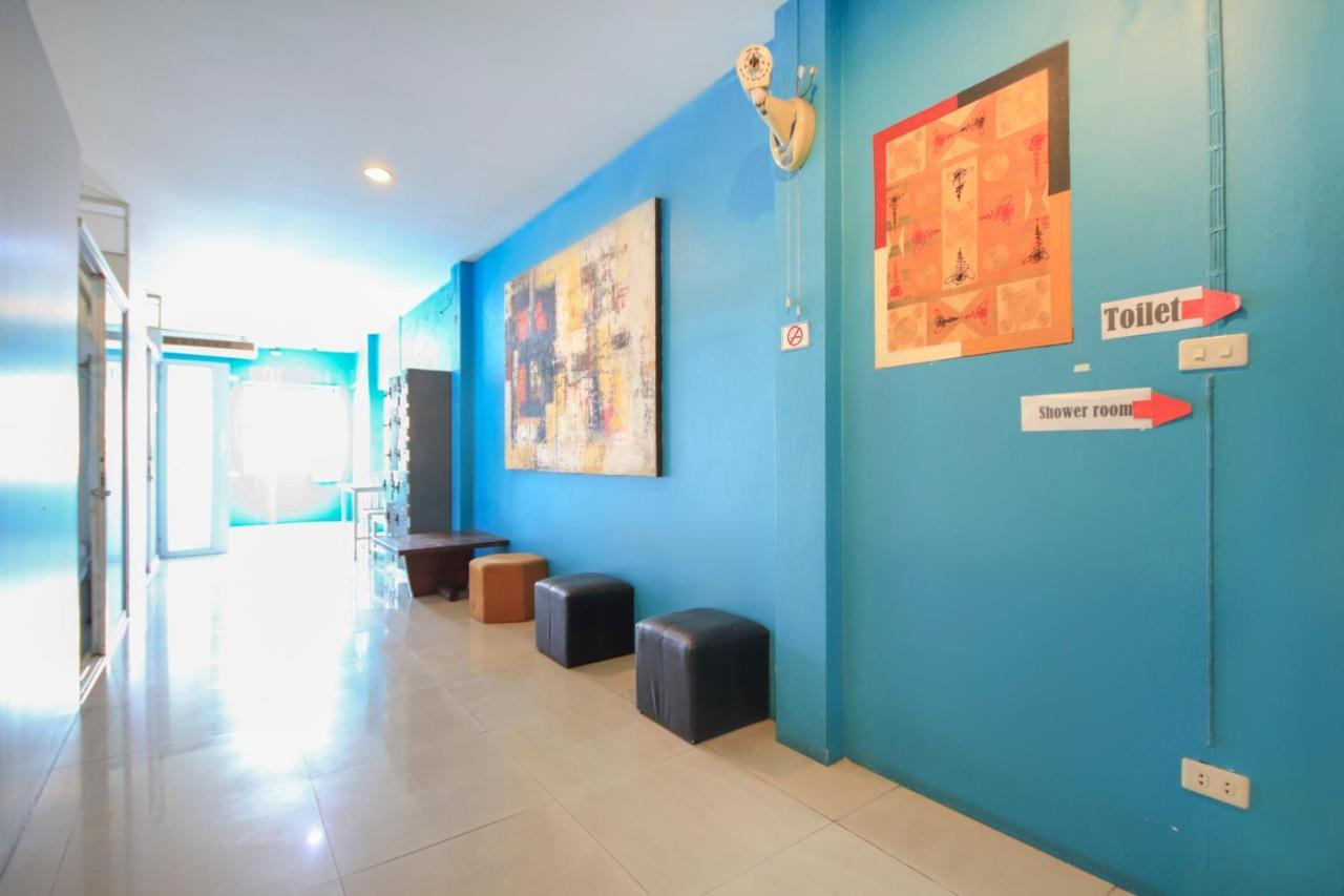 Oyo 1054 Phuket Backpacker Hostel Exterior foto